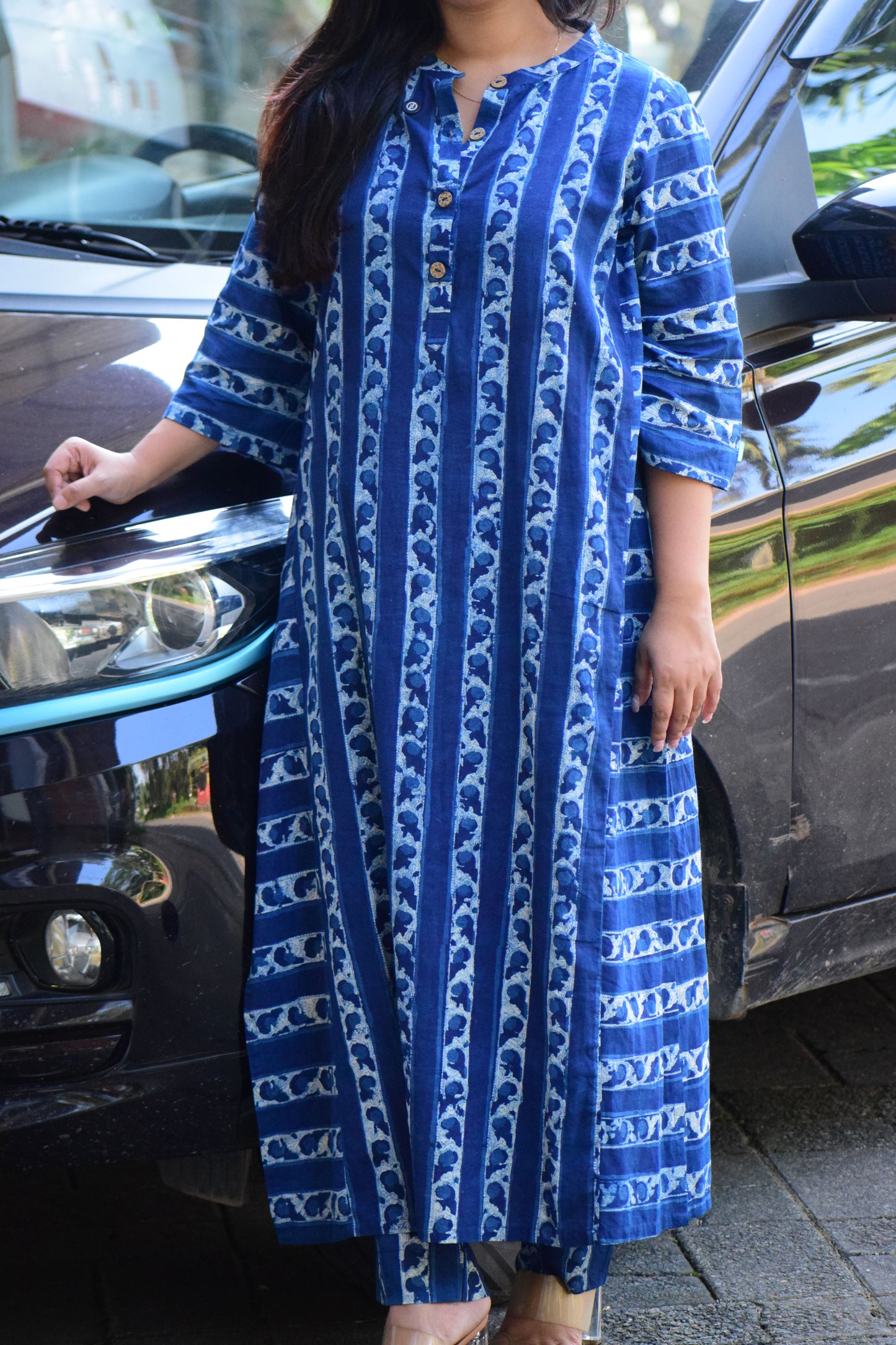 Classic Indigo Kurta & Pant Set š