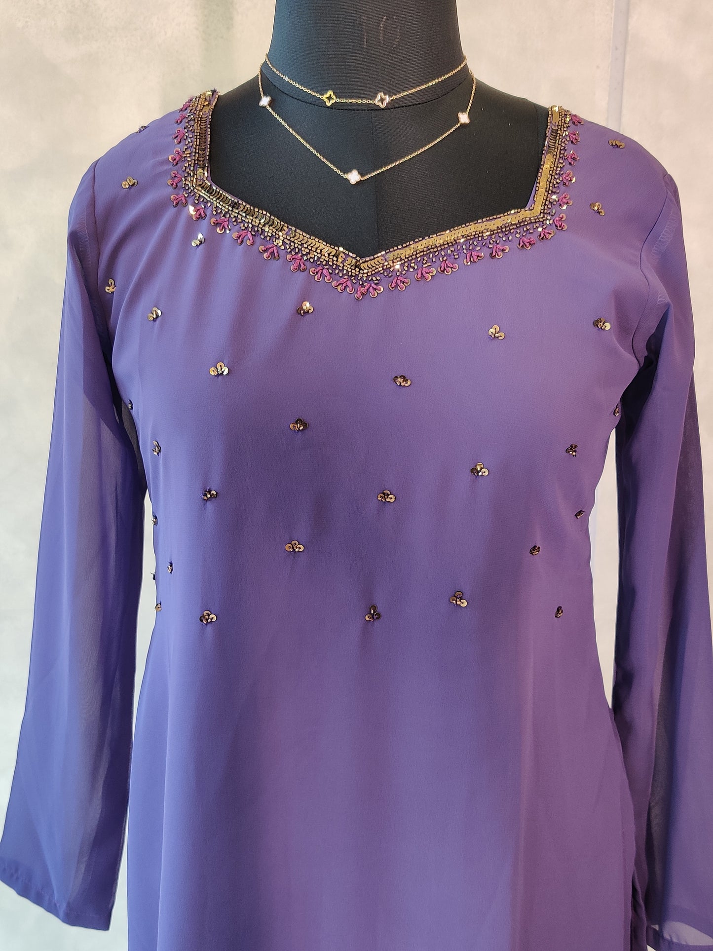 VIOLET SLITTED HANDWORK-ST 97