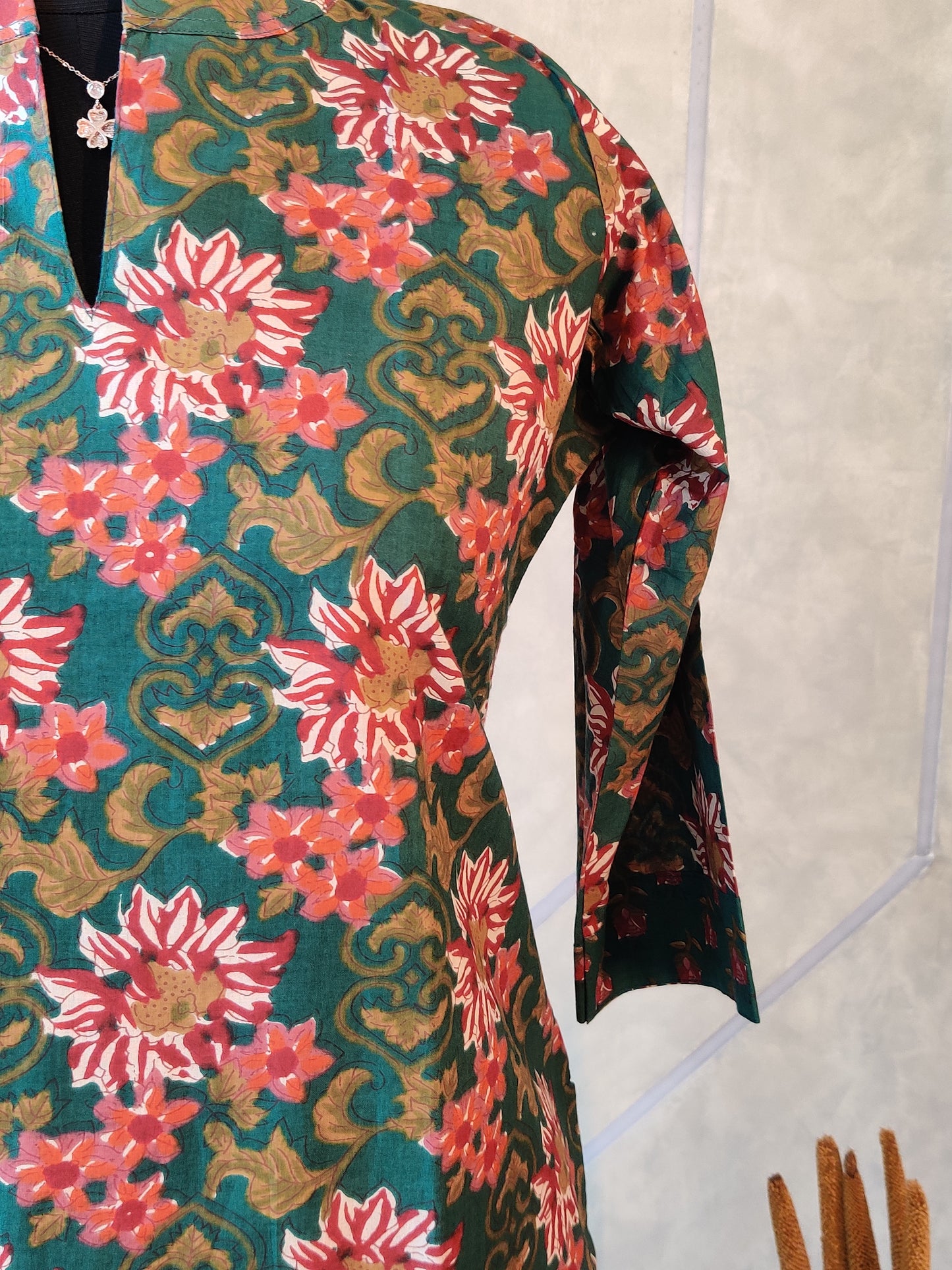 ST-445 GREEN RED FLOWER CO-ORDS RDMD