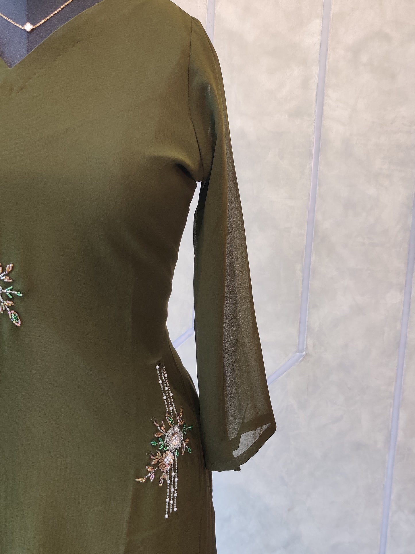 OLIVE GREEN ALLOVER EMBO- ST 158