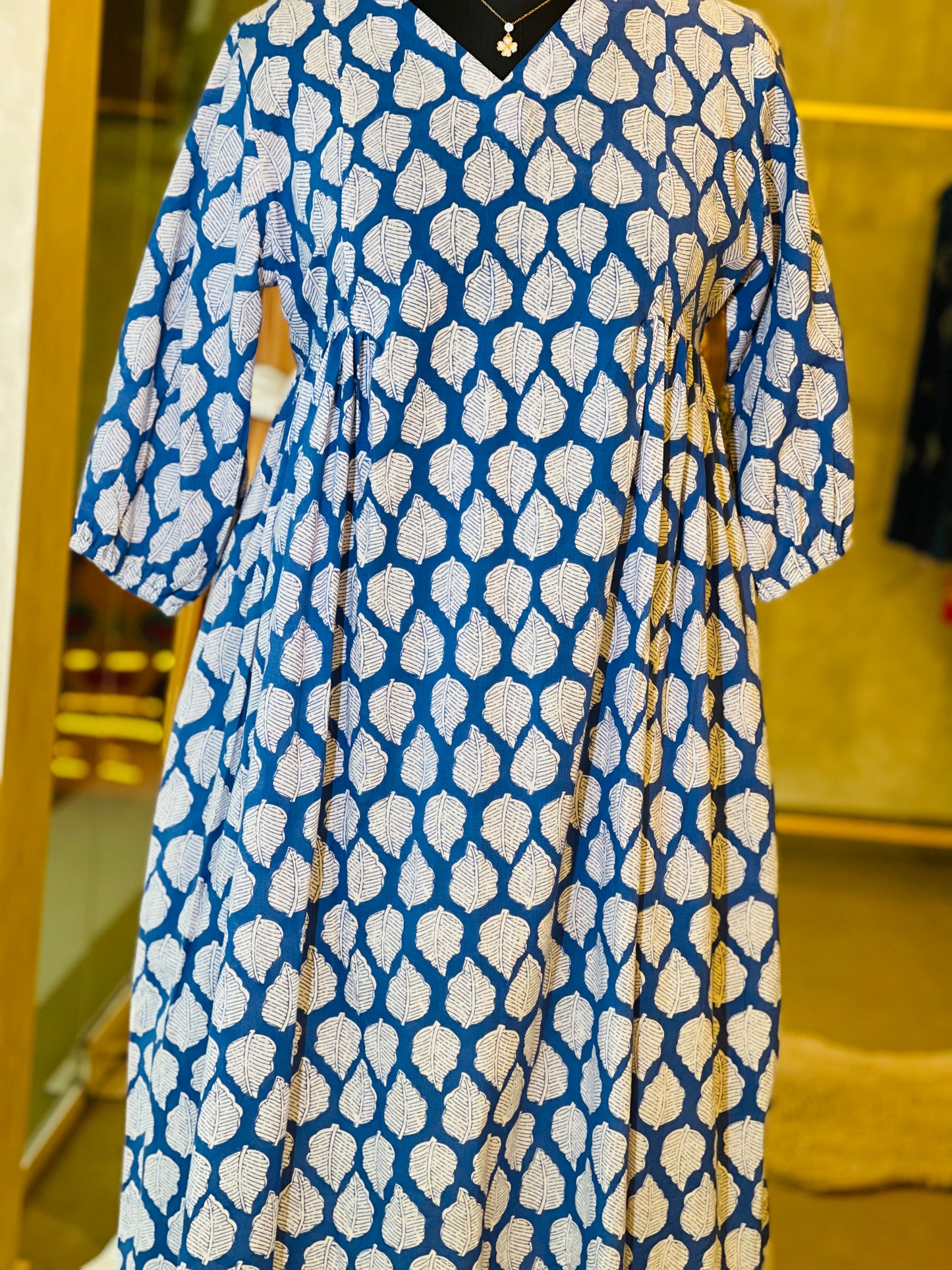 Side pleated Blue cotton
