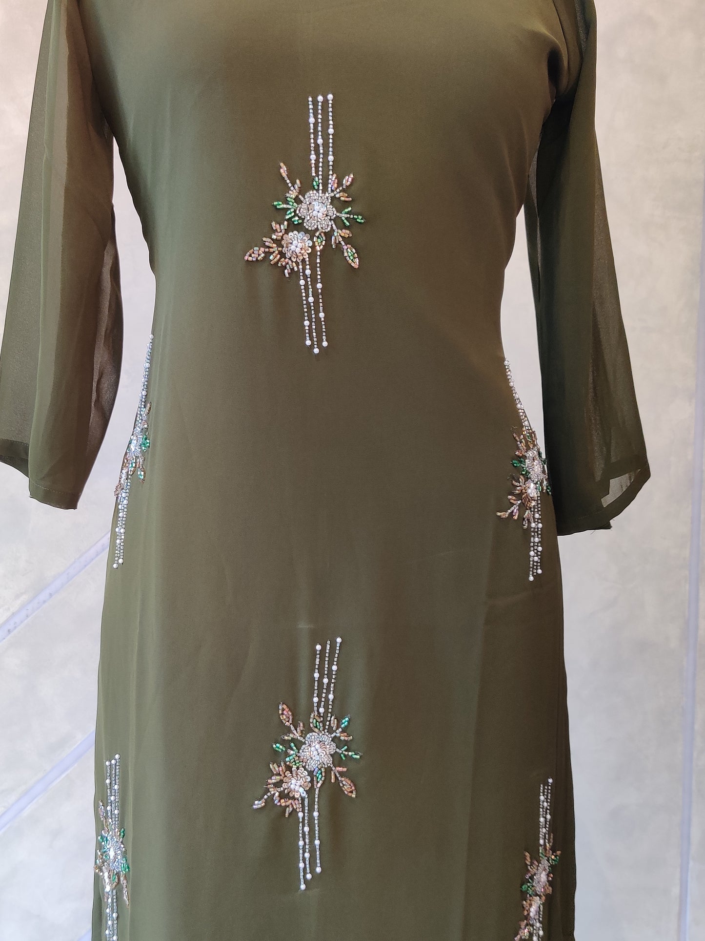 OLIVE GREEN ALLOVER EMBO- ST 158