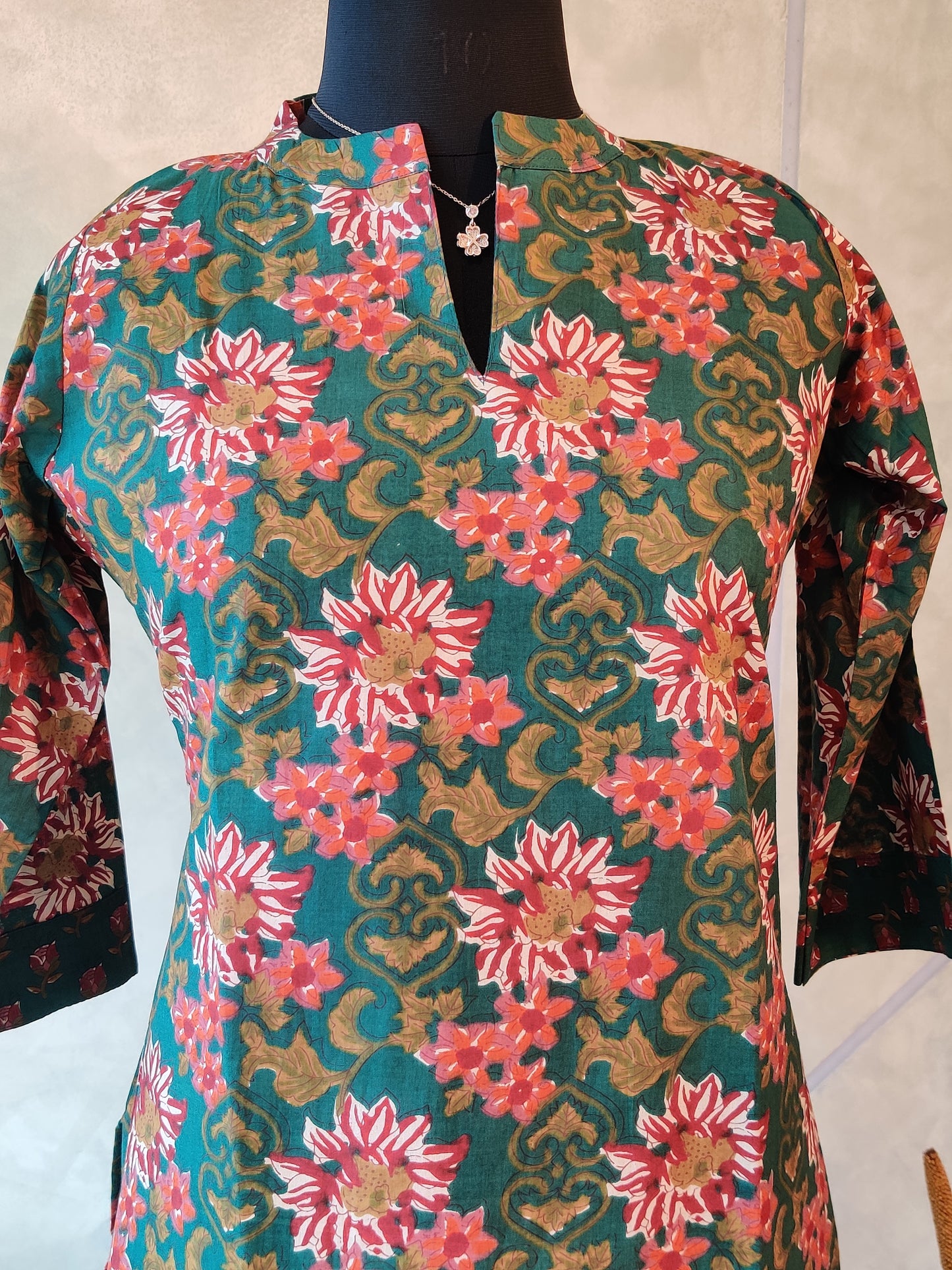ST-445 GREEN RED FLOWER CO-ORDS RDMD