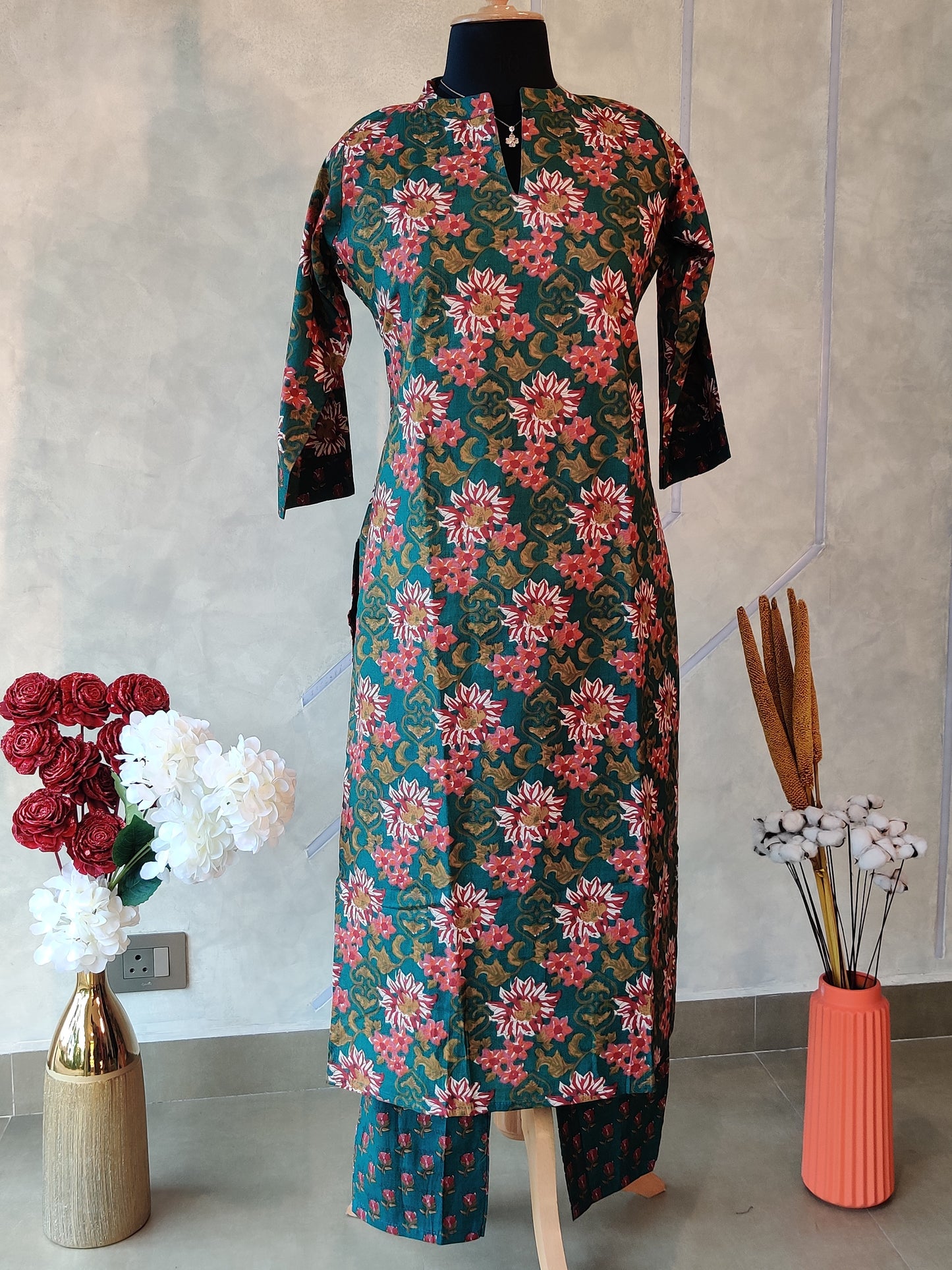 ST-445 GREEN RED FLOWER CO-ORDS RDMD