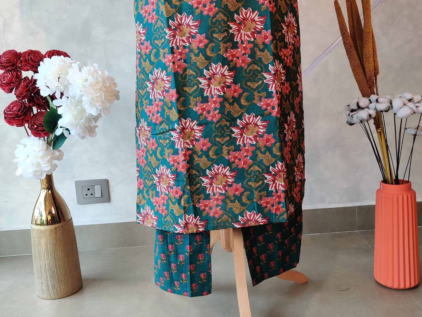 ST-445 GREEN RED FLOWER CO-ORDS RDMD