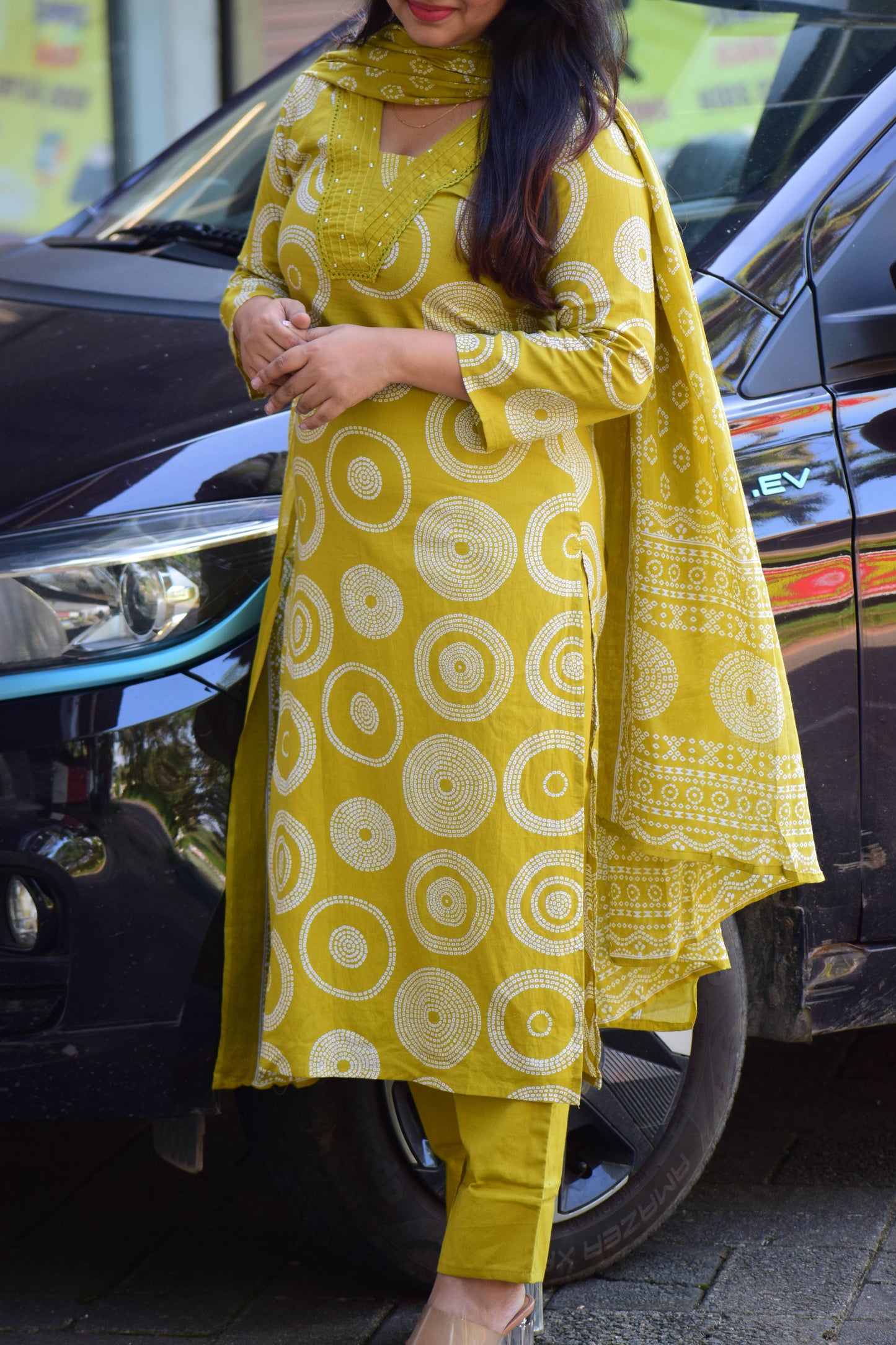 Earthy Elegance: Mustard Green Salwar Set ✨