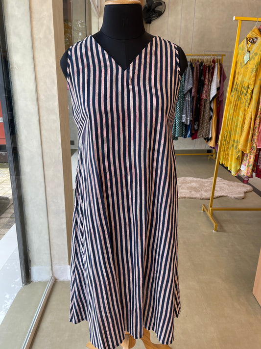 NAVY BLUE S/S RED STRIPS DRESS- ST 416