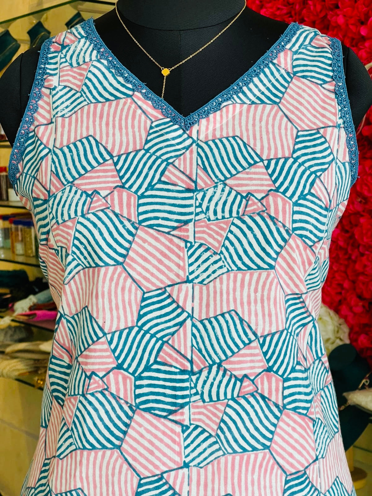 ST505 SLEEVELESS COORDS