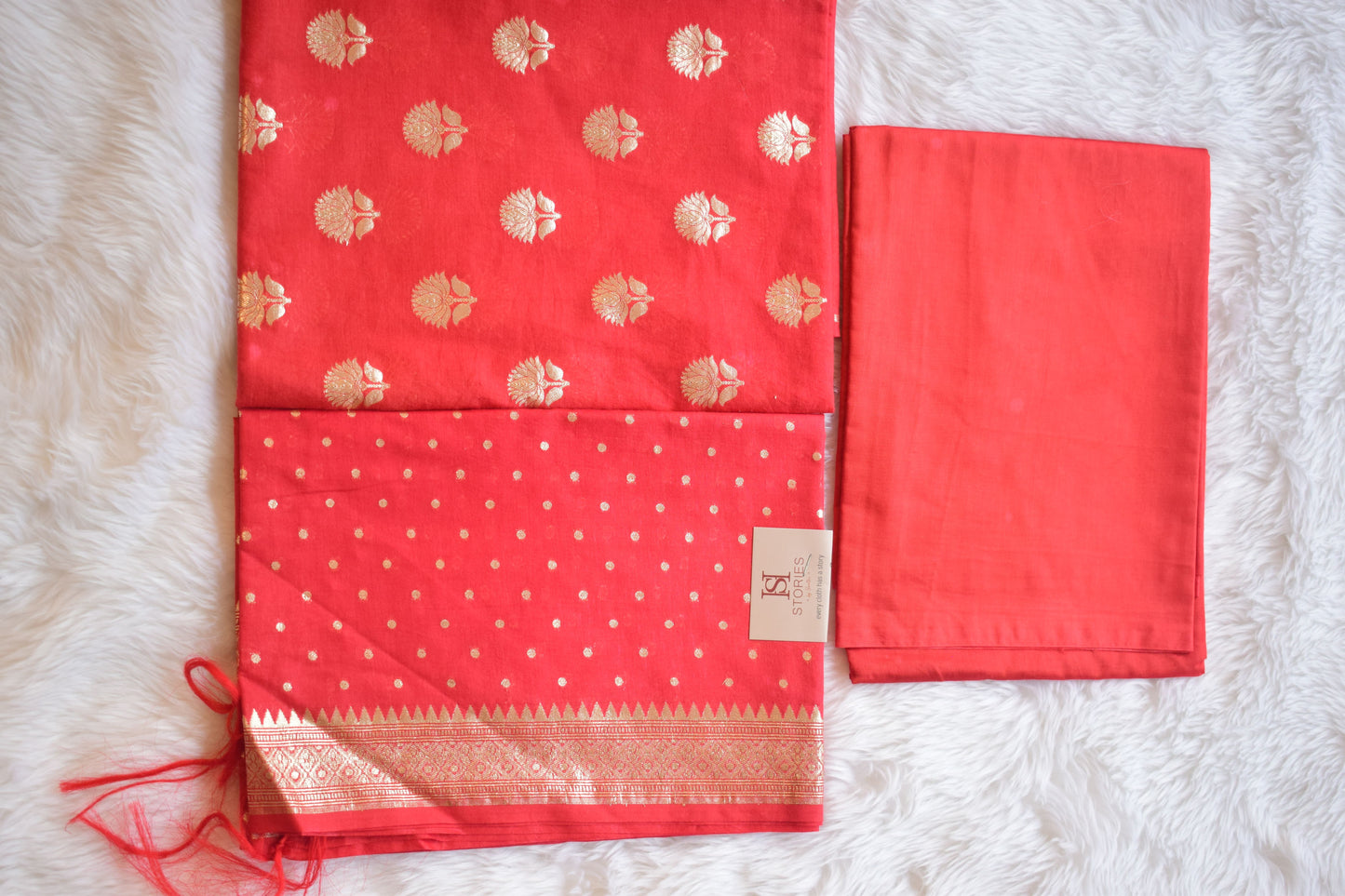 Radiant Red &amp; Gold Unstitched Set