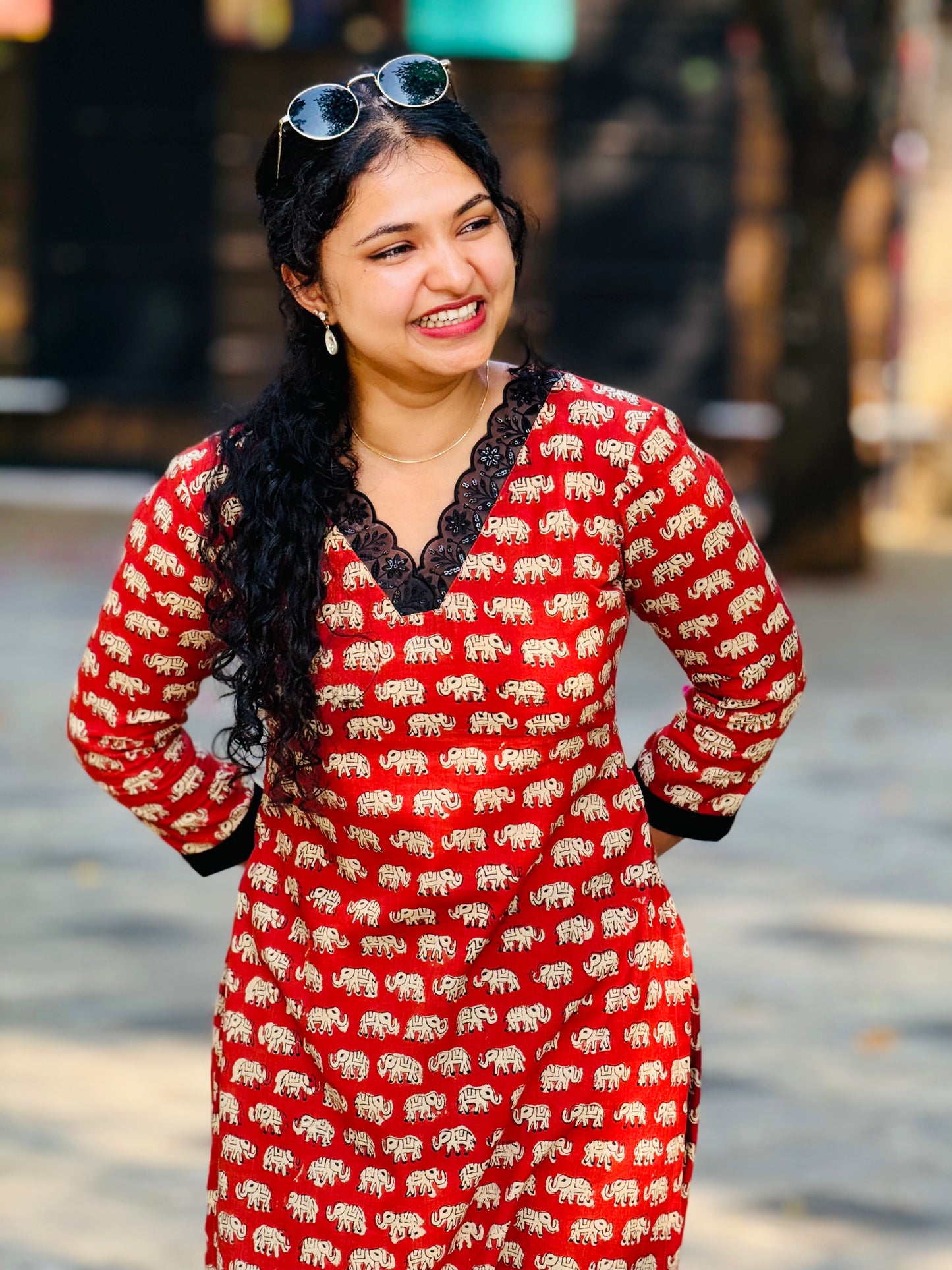 ST-473 RED V NECK KURTI