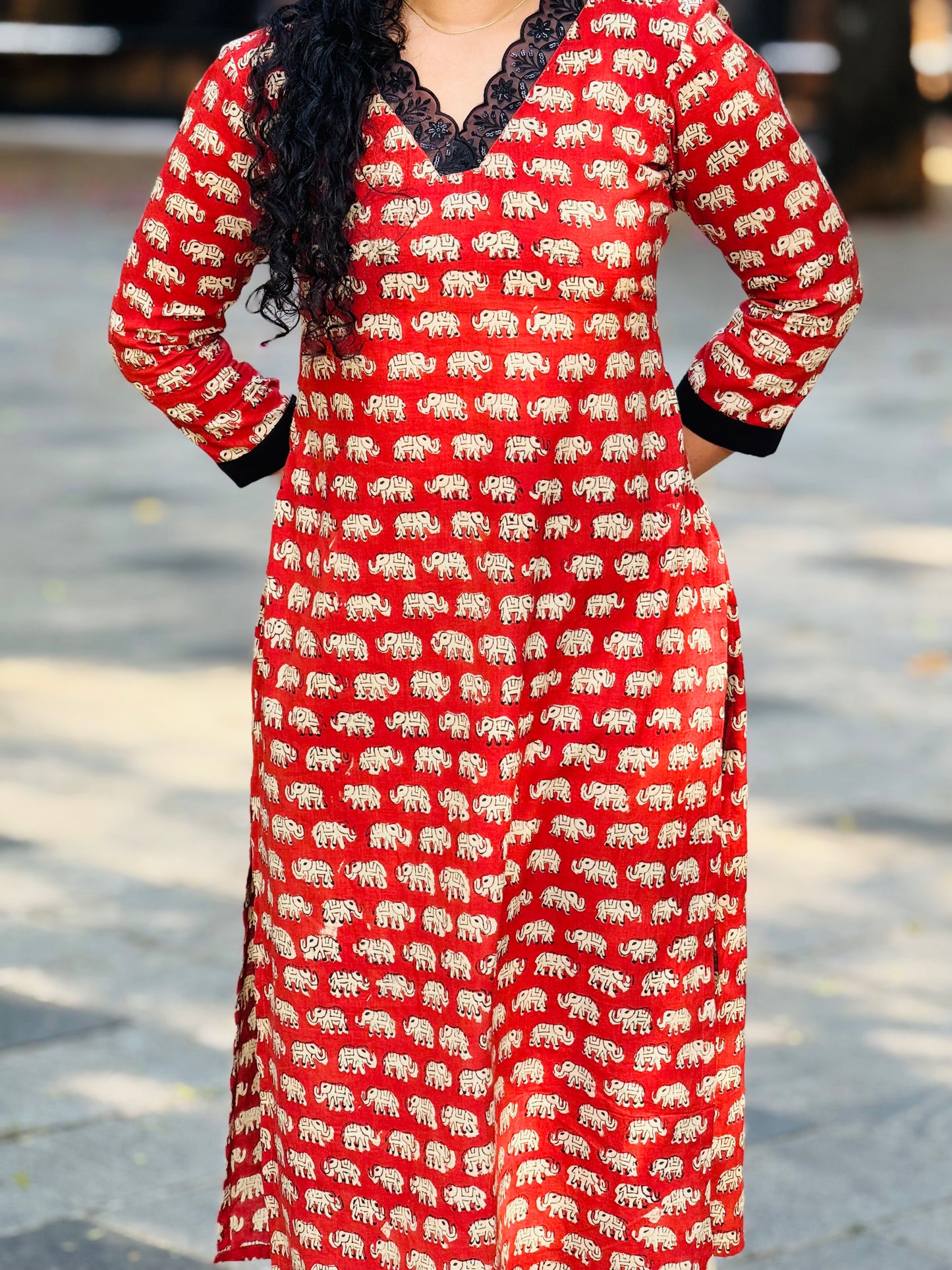 ST-473 RED V NECK KURTI