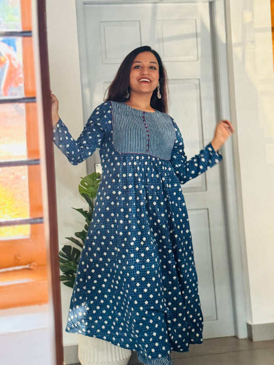 ST-503 INDIGO PRINTED OFFICE KURTI SET 💙