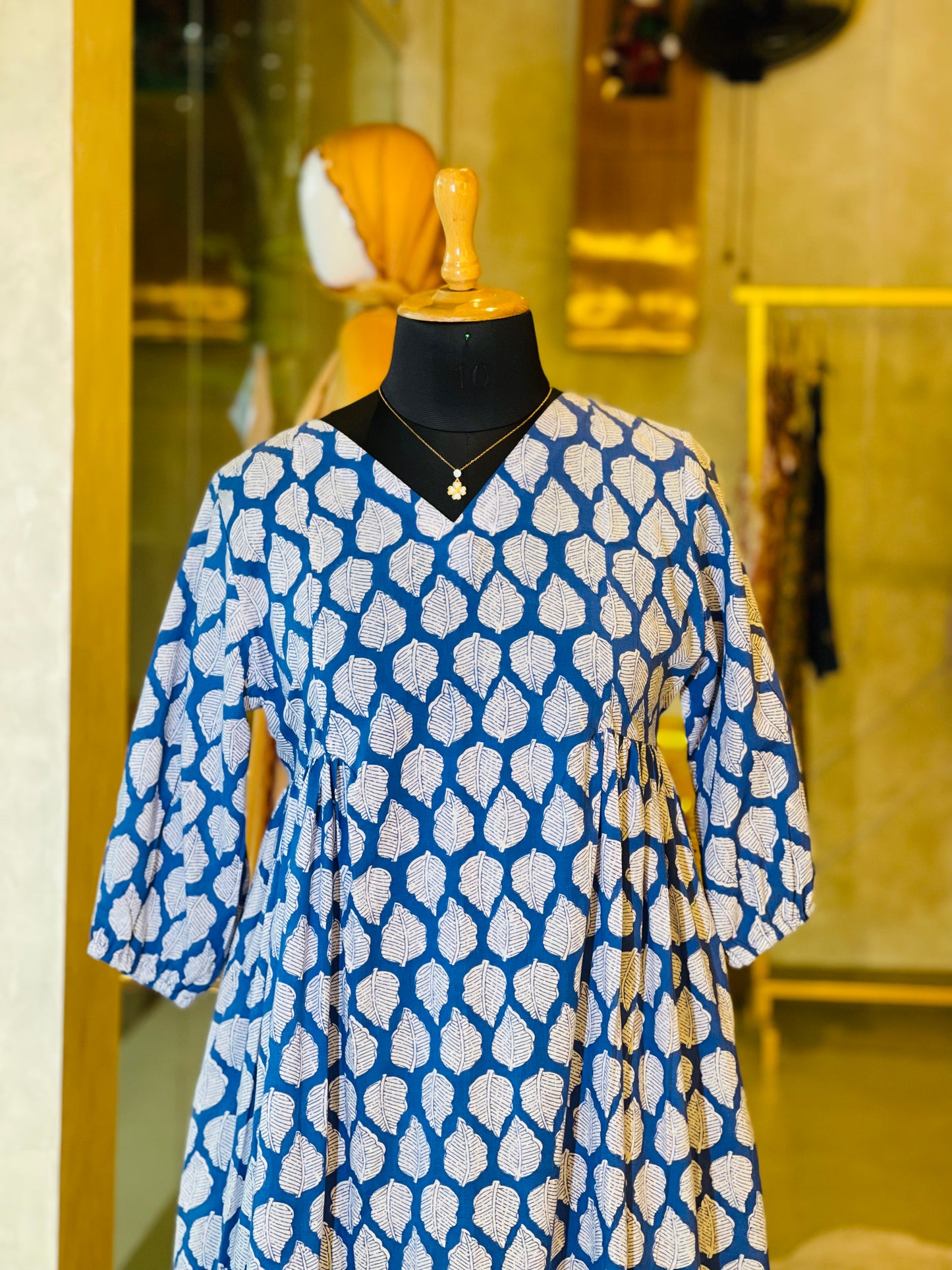 Side pleated Blue cotton