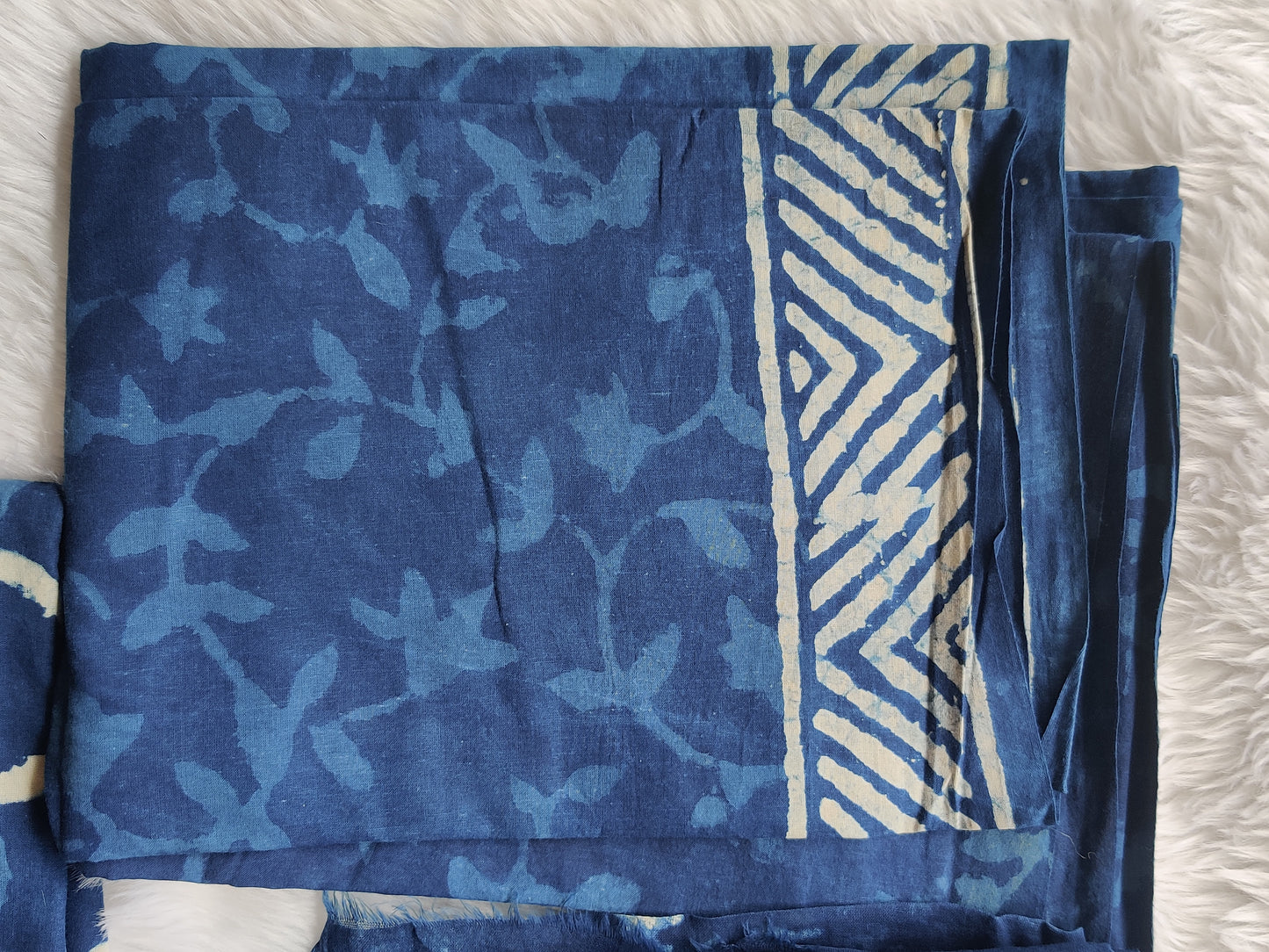Unstitched 3 piece set